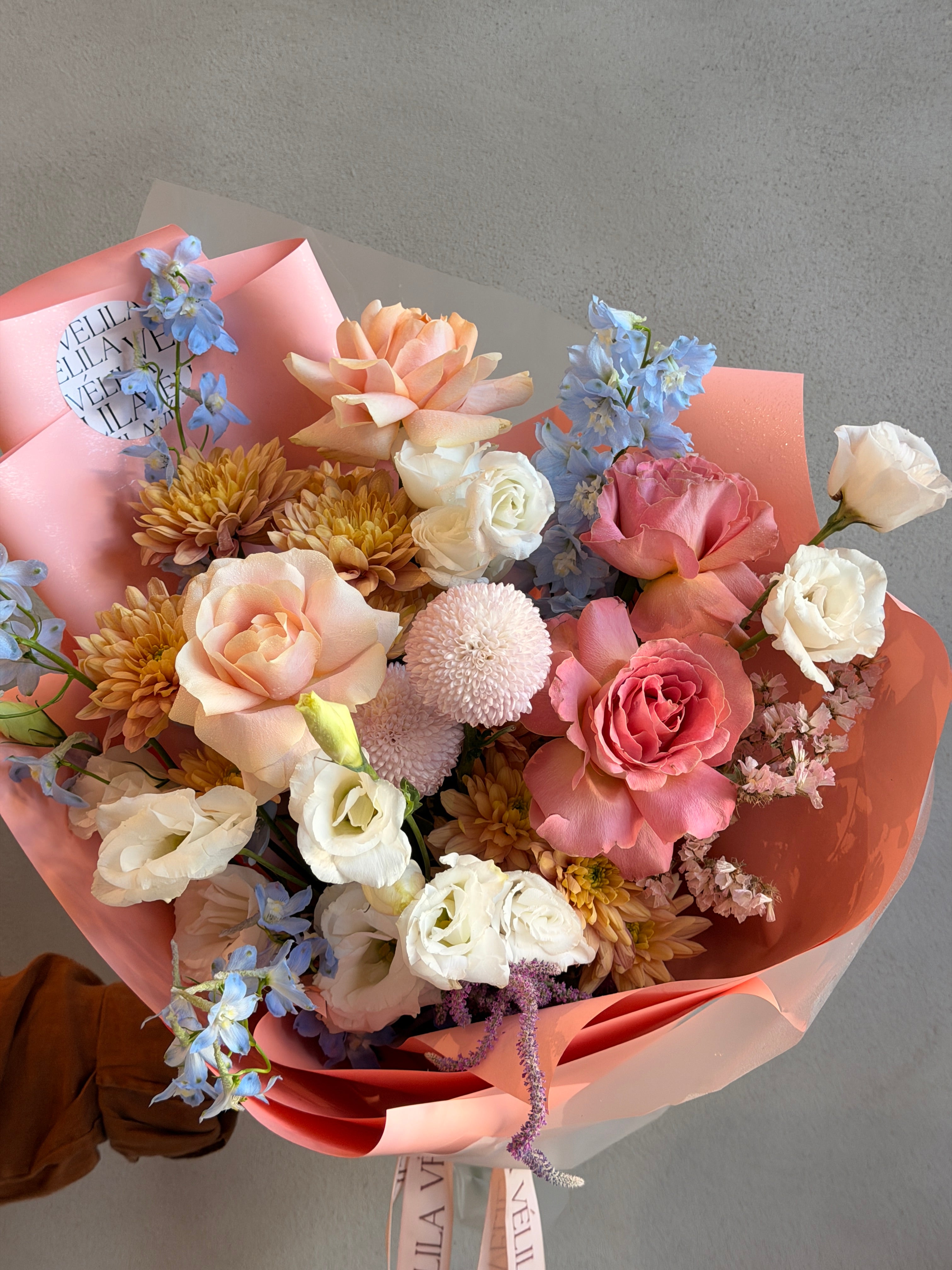 Velila-Peach Breeze Premium Bouquet