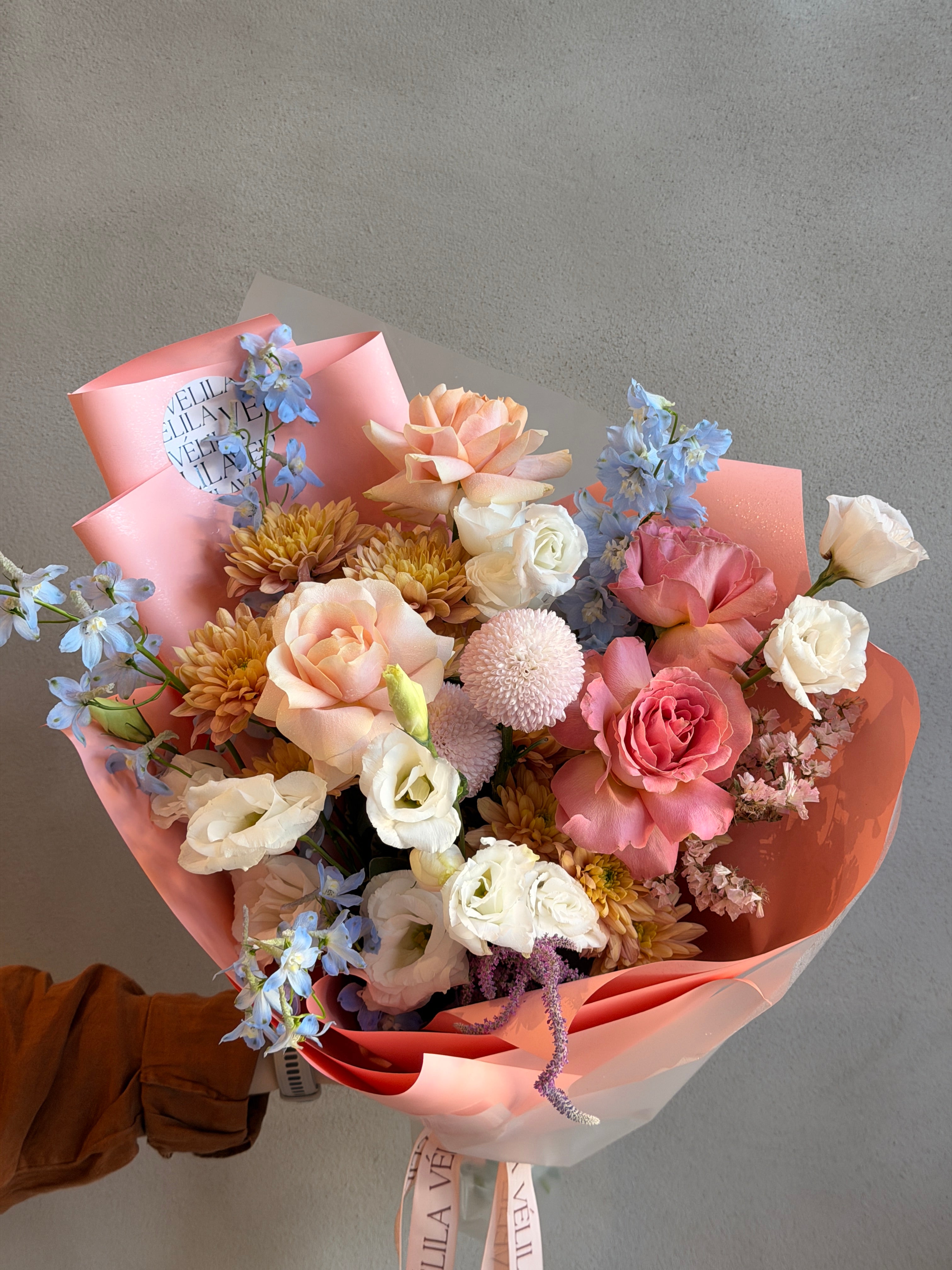 Velila-Peach Breeze Premium Bouquet