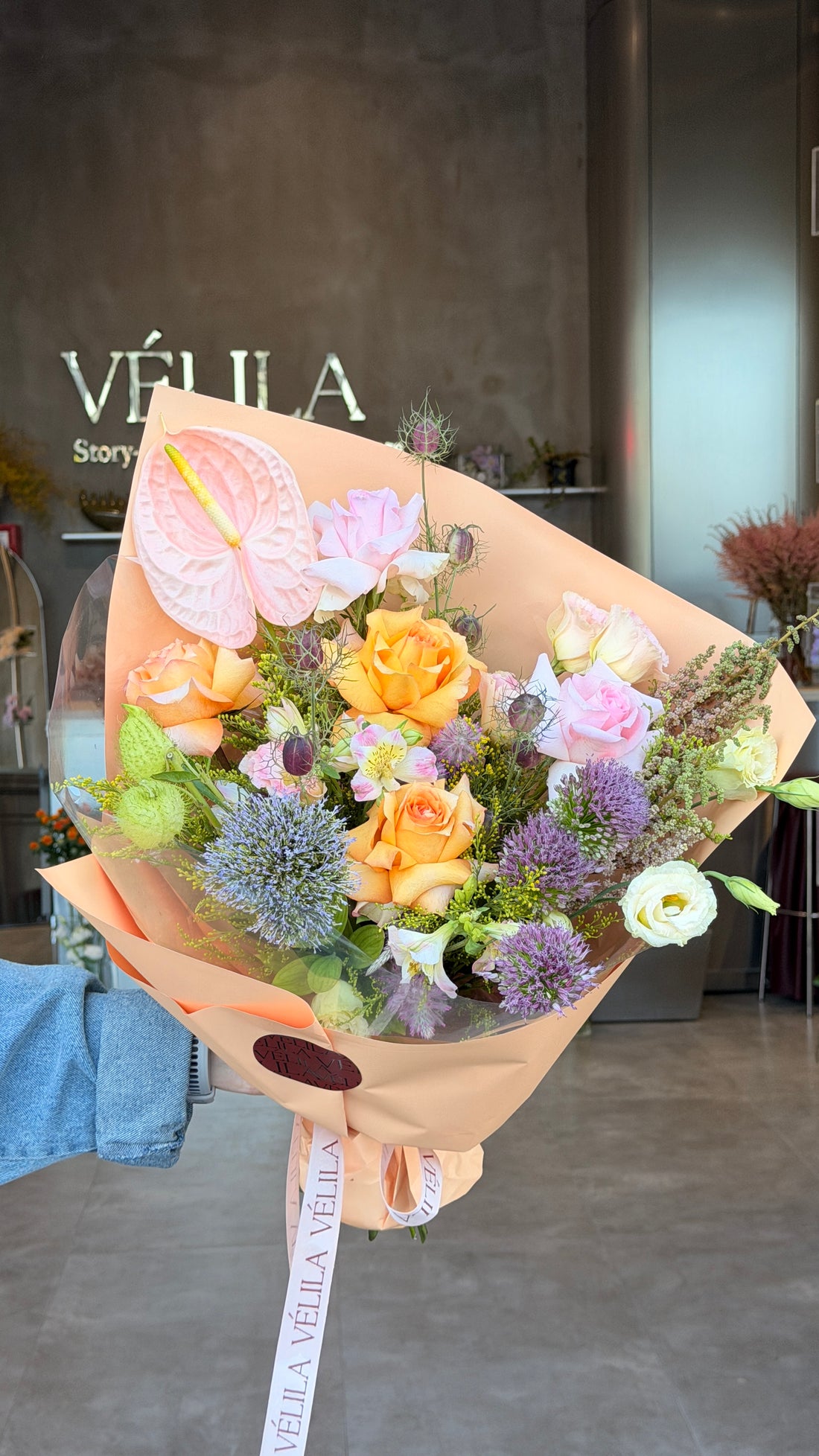 Velila-Şeftali Işıltısı Premium Buket