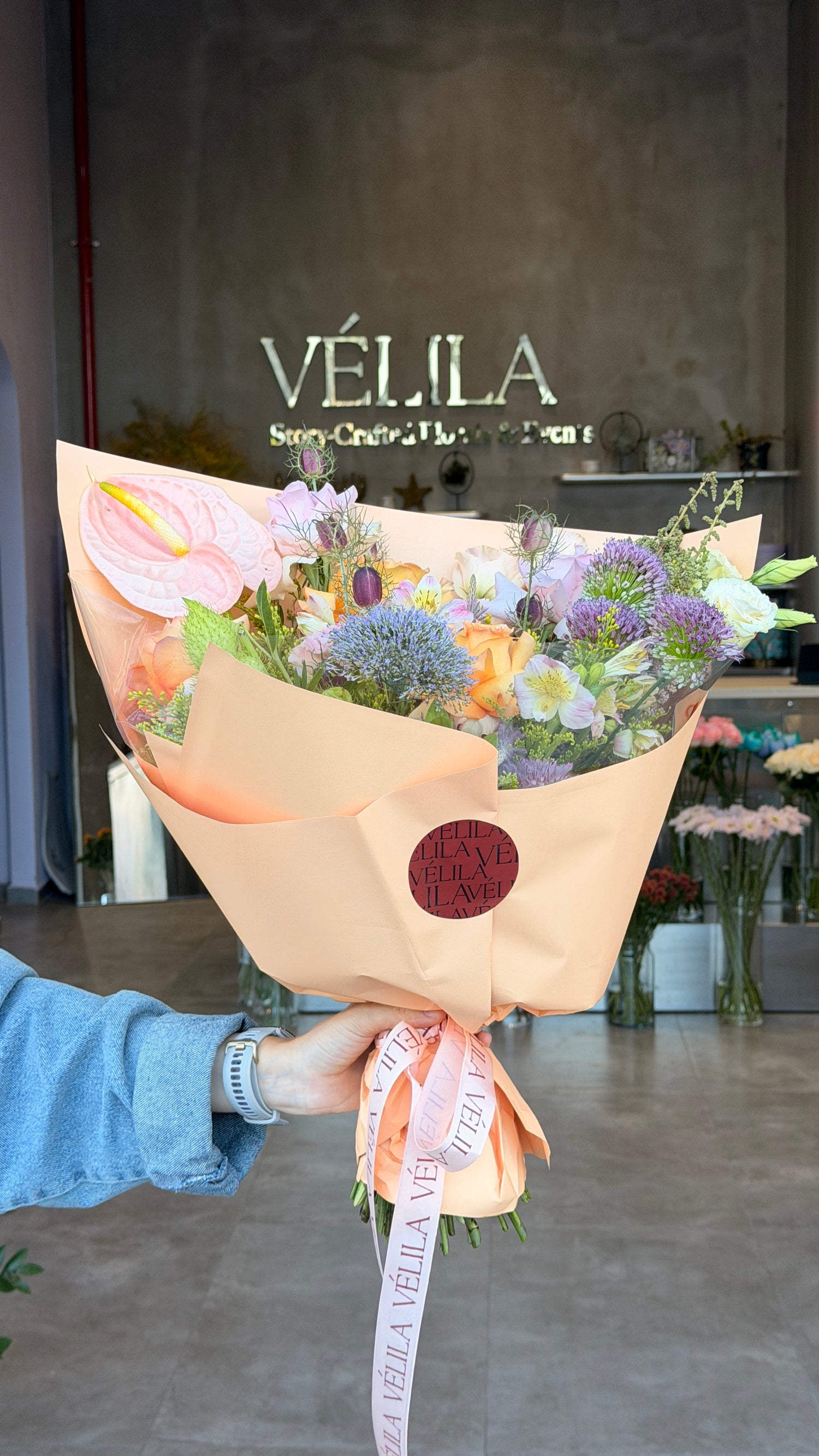 Velila-Şeftali Işıltısı Premium Buket