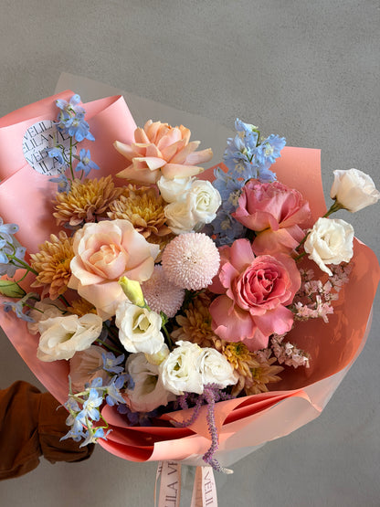 Velila-Peach Breeze Premium Bouquet