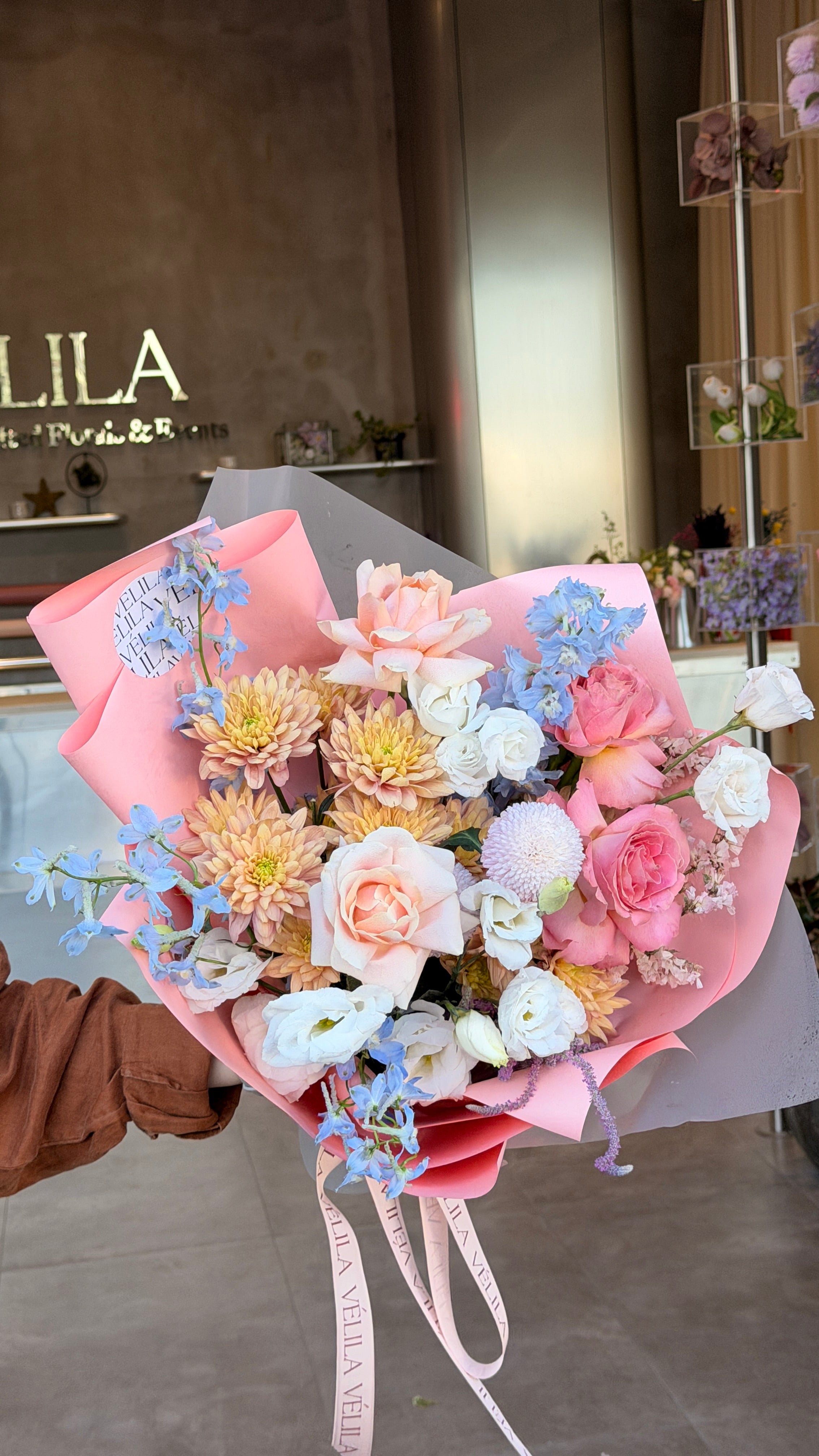 Velila-Peach Breeze Premium Bouquet