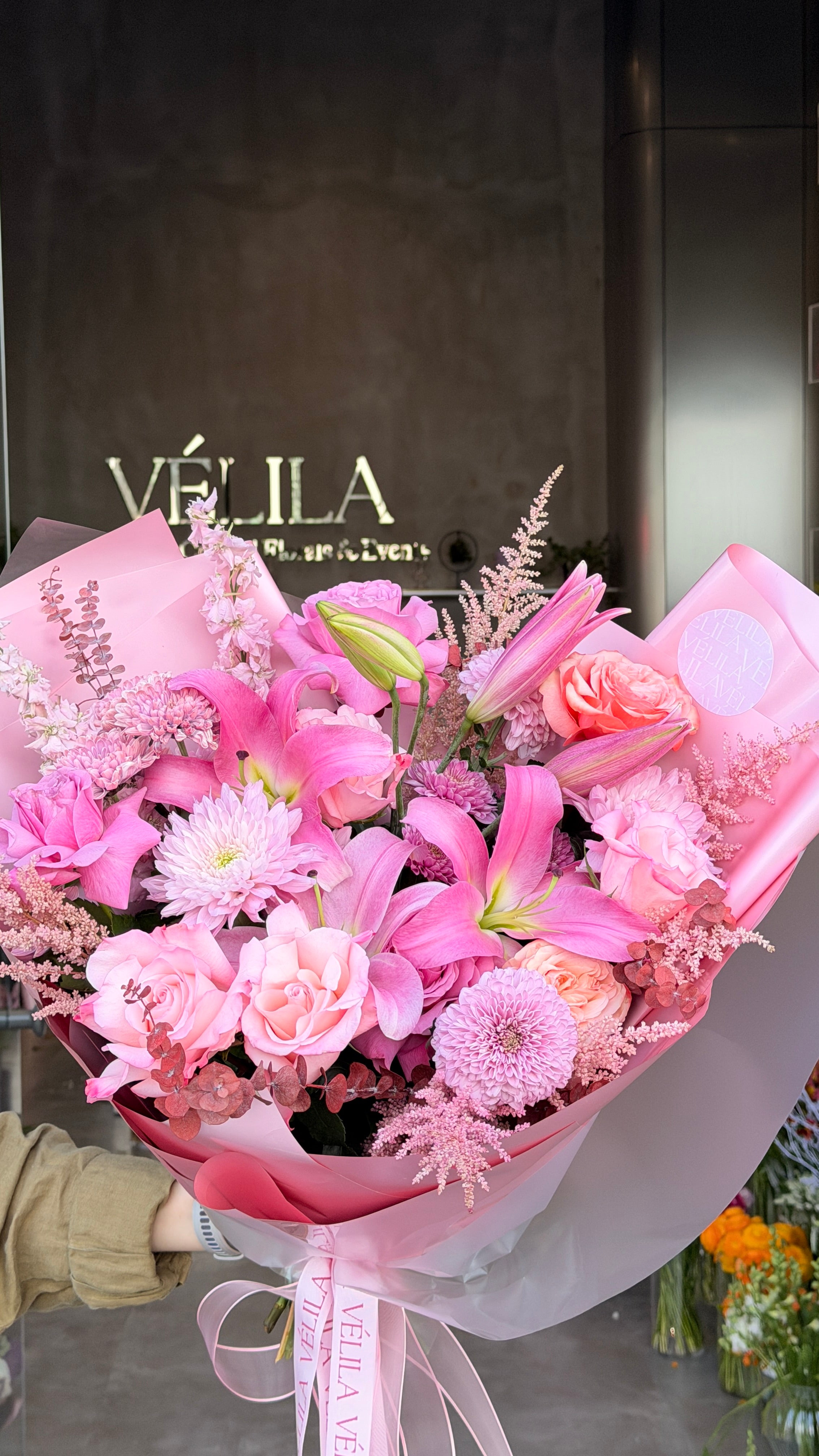 Velila-Pink Symphony Premium Bouquet